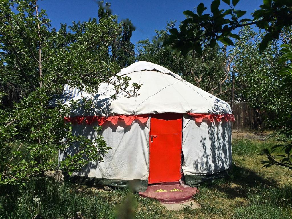 Arista Yurt Camp - Kyrgyzstan