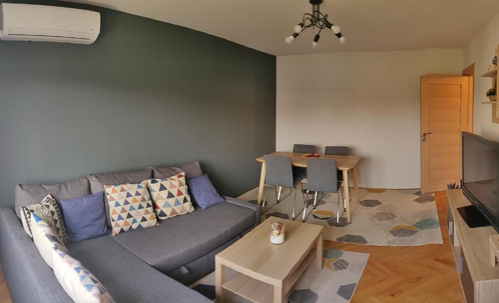Modern And Cozy Apartment - Bascov