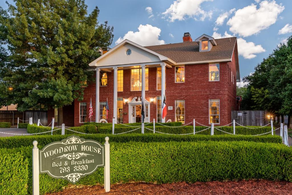 Woodrow House Bed & Breakfast - United States