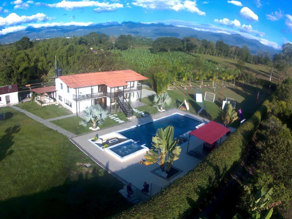 Finca Casa Blanca - Montenegro, Colombia