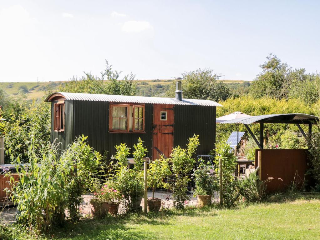 Keets At Middle Acre, Romantic, With Hot Tub In Ringstead - Dorset