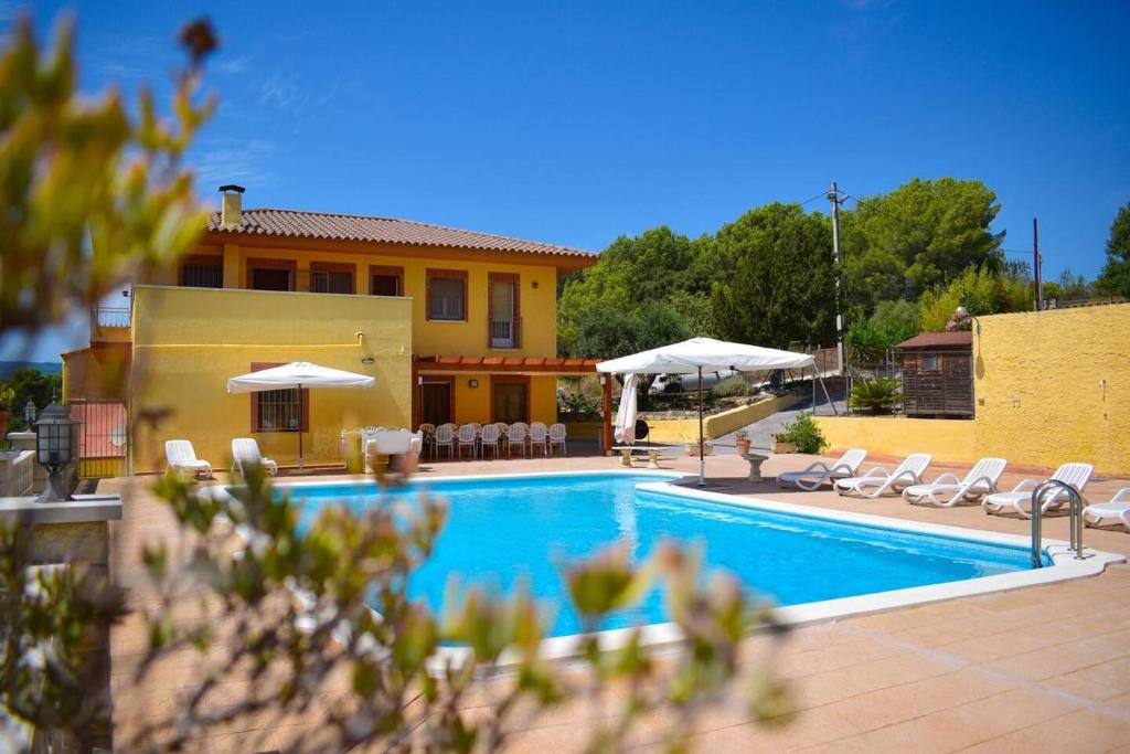 7 Bedrooms Villa With Private Pool Enclosed Garden And Wifi At Castellet I La Gornal 9 Km Away From The Beach - Coma-ruga