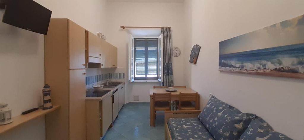 Appartamento Casa Sole Nel Centro Di Capoliveri - Portoferraio
