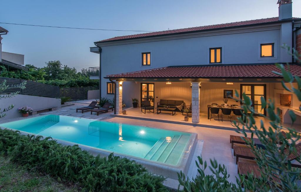 3 Bedroom Villa - Outdoor swimming pool - Vrsar