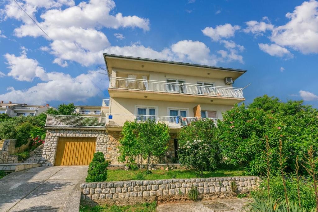 Apartments Predrag Novi Vinodolski - Novi Vinodolski