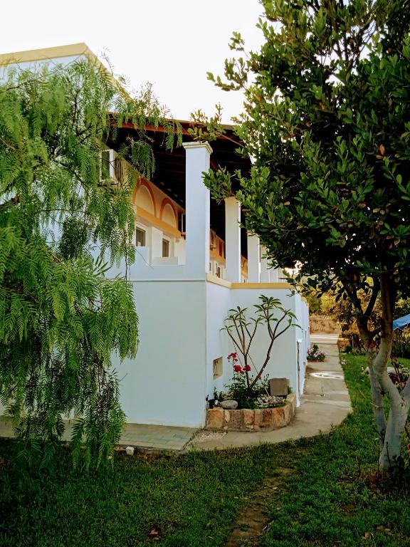 Level Houses - Grecia