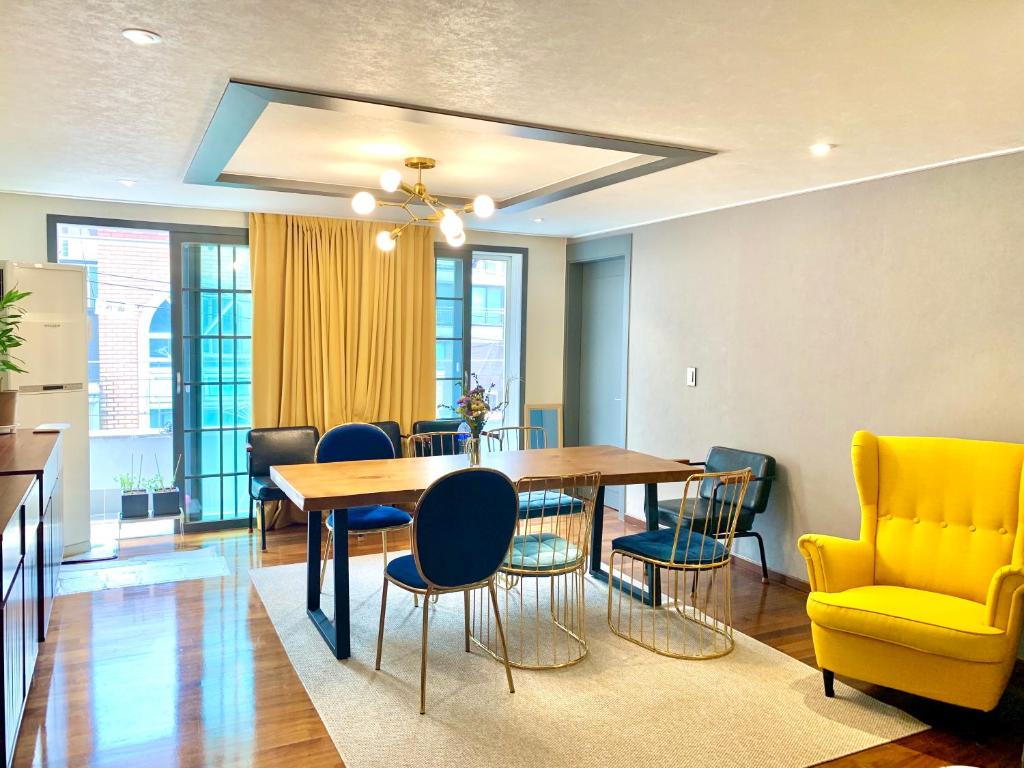 Urbanexit Pent House 70py 4r 2br (집 전체) - Yeoksam-dong