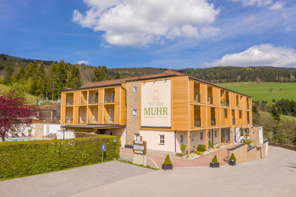 Waldhof Muhr Hotel - Wenigzell