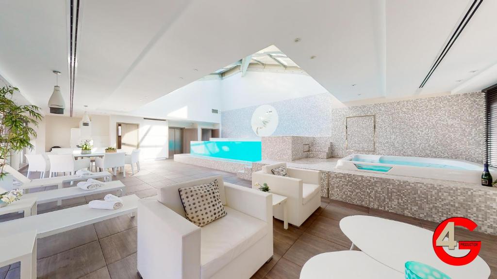 The Pool House Cannes - Pégomas