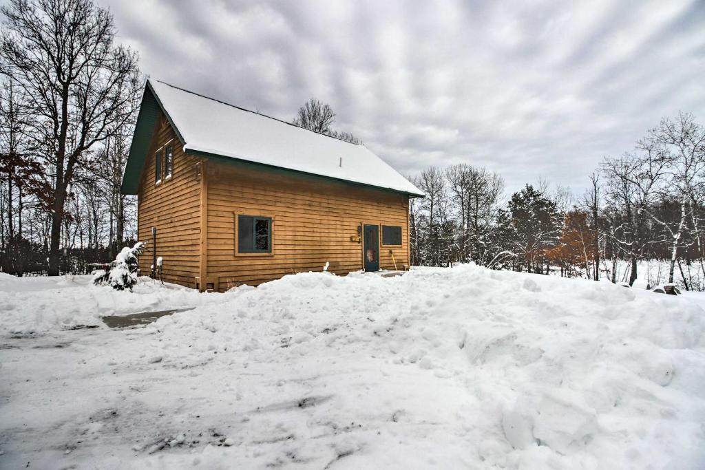 Cabin With Fireplace Less Than 1 Mile To Lakes And Golf - Crosslake, MN