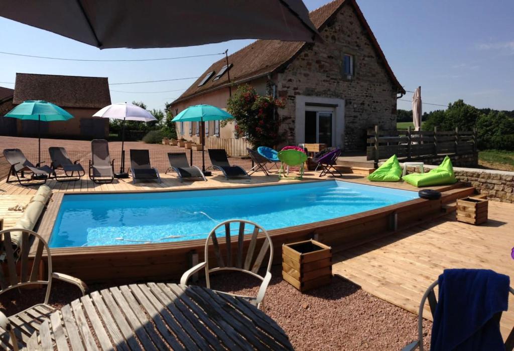 Villa de 5 chambres a Saint Bonnet de Vieille Vigne avec piscine privee jardin clos et WiFi - Paray-le-Monial