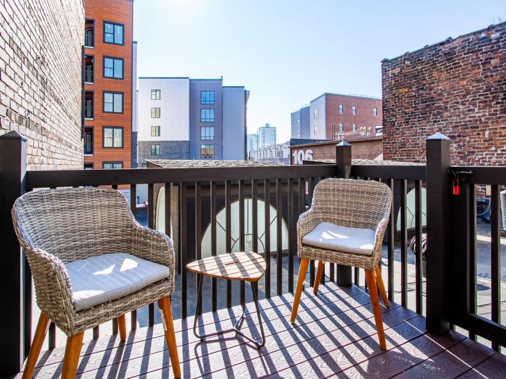 Elegant Old City Loft - Downtown - University of Tennessee, Knoxville