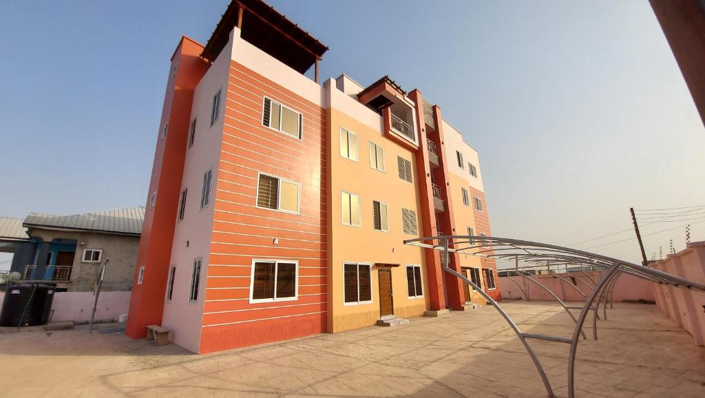 Lovely 1 & 2 Bed Apartment At Realshala Homes - East Legon Hills - 迦納