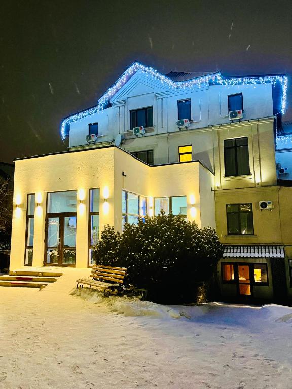 Signeev's Villa - Kyiv