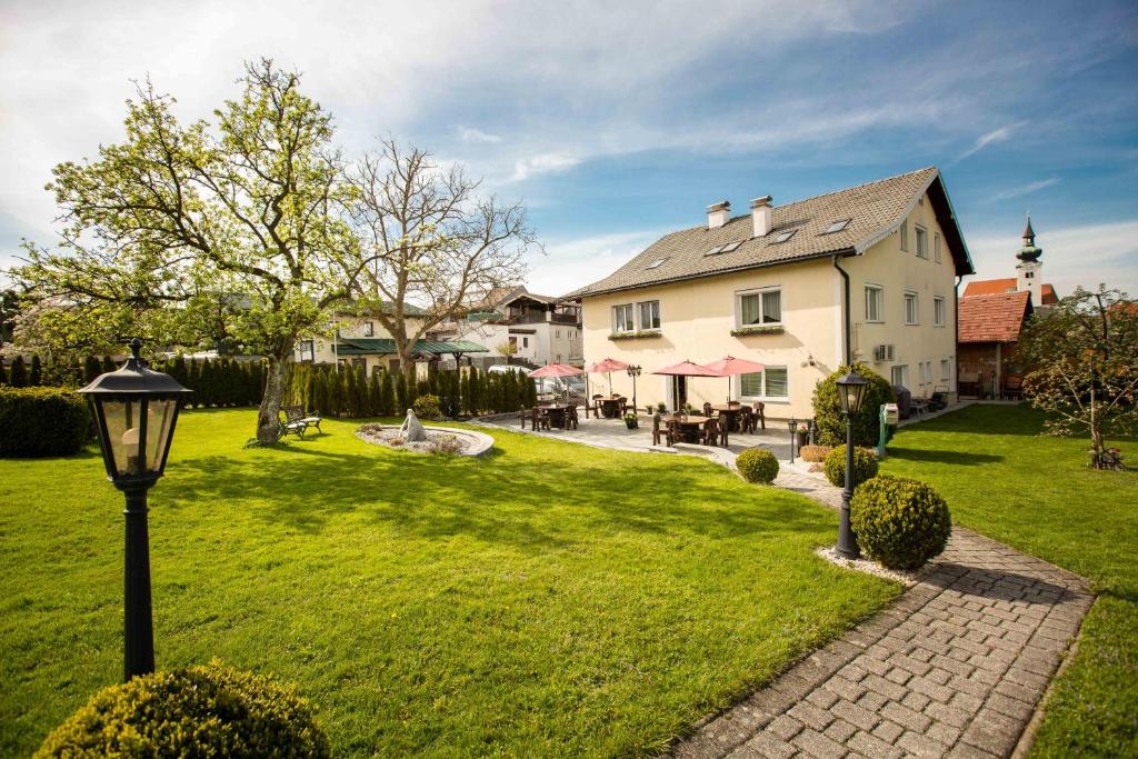 Pension Knoll - Attersee