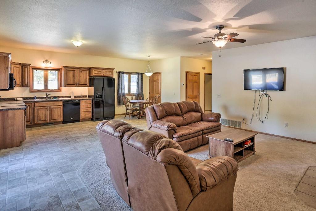 Quiet Newcastle Apartment with Step-Free Access - Wyoming (State)