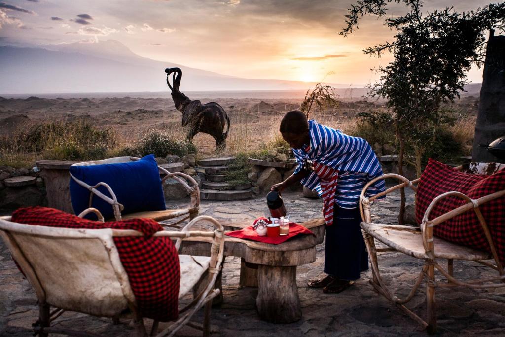 Original Maasai Lodge – Africa Amini Life - Tanzania