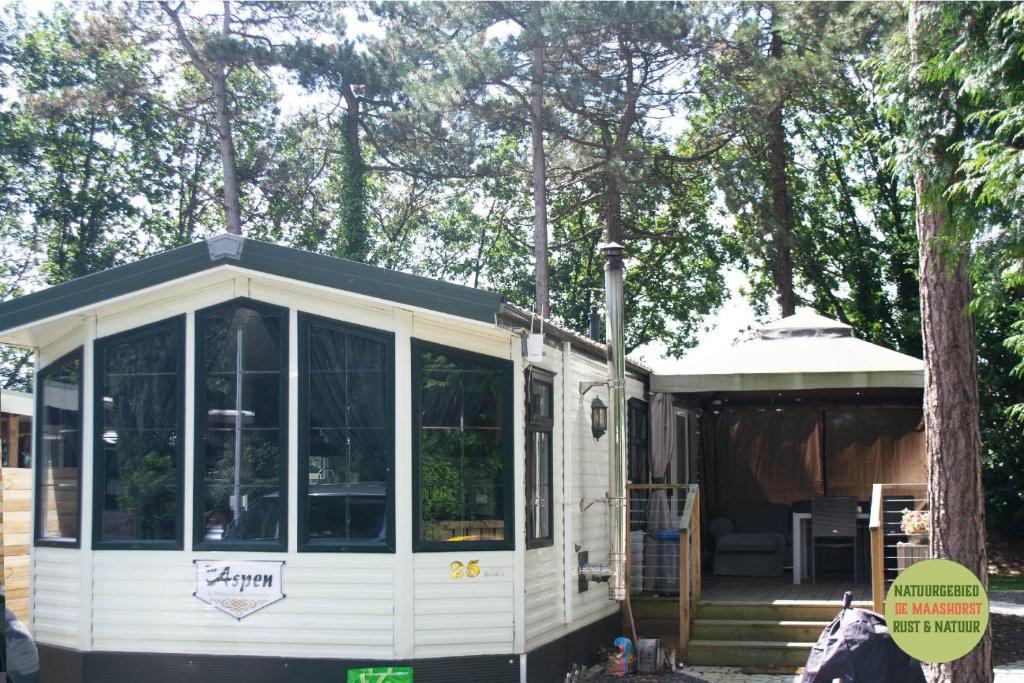 Chalet/caravan Camping Resort Heische Tip Zeeland - Zeeland