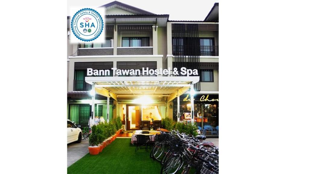 Bann Tawan Hostel & Spa - Chiang Rai