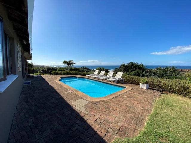 Spacious Two Bedroom Unit With Amazing Ocean View! - Port Shepstone