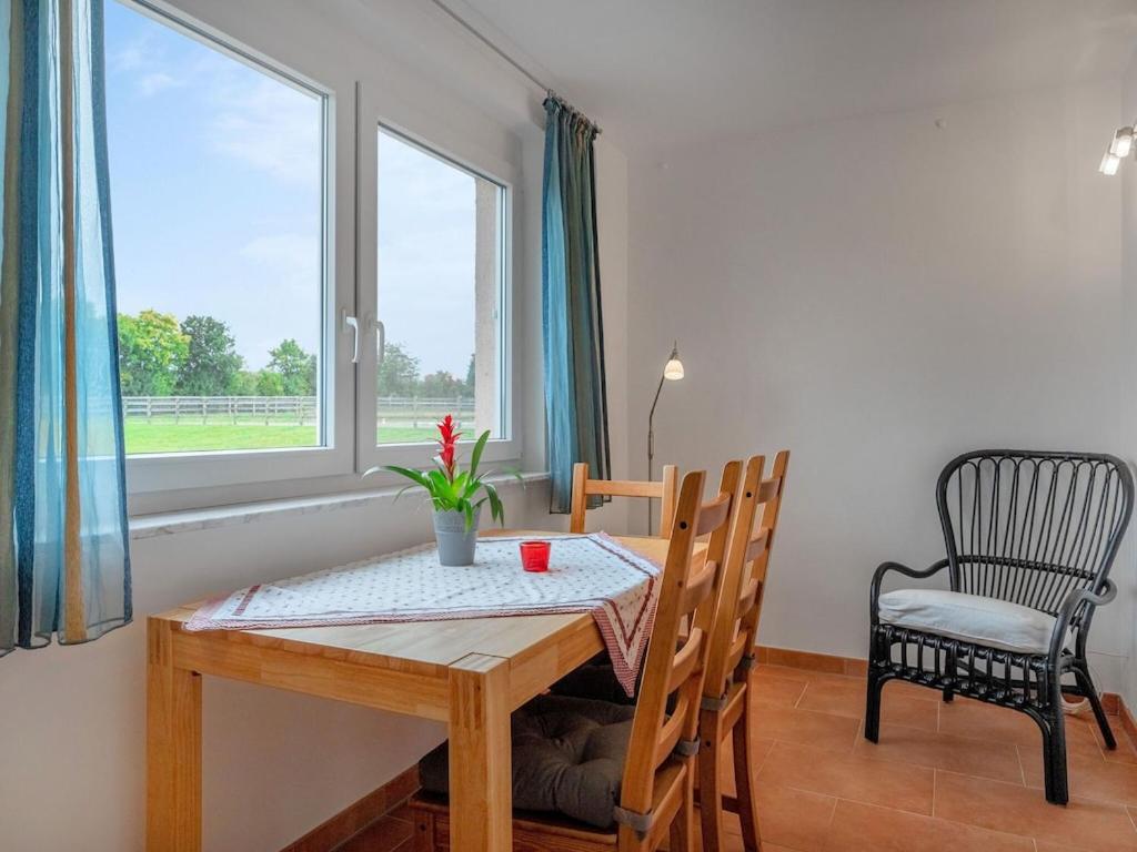Snug Apartment In Baden W Rttemberg With A Garden - Bad Überkingen
