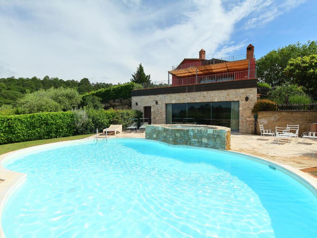 Vacation Home Villa Sul Lago In Passignano Sul Trasimeno - 6 Persons, 3 Bedrooms - Perugia