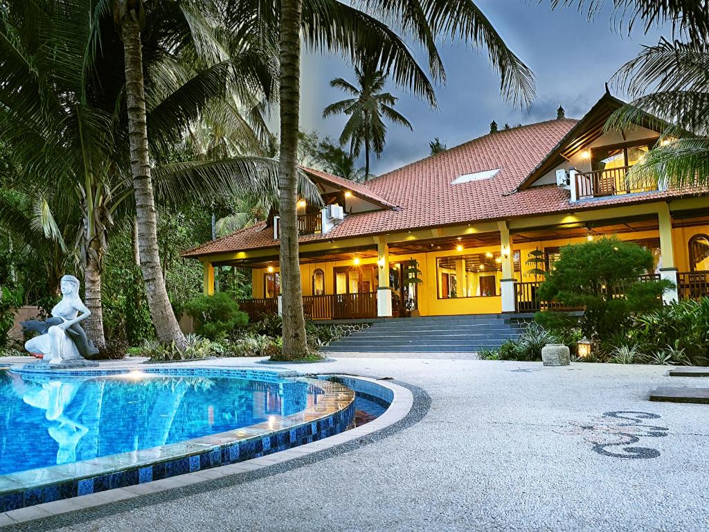 Camplung Beach Villa Tejakula With 6 Bedrooms And Pool - Kintamani