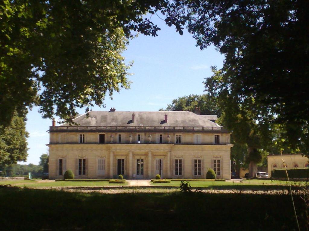 Le Château De Bressey & Son Orangerie - Côte-d'Or
