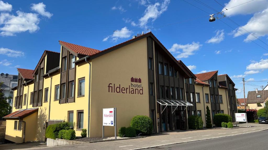 Hotel Filderland - Stuttgart Messe - Airport - Self Check-in - Filderstadt