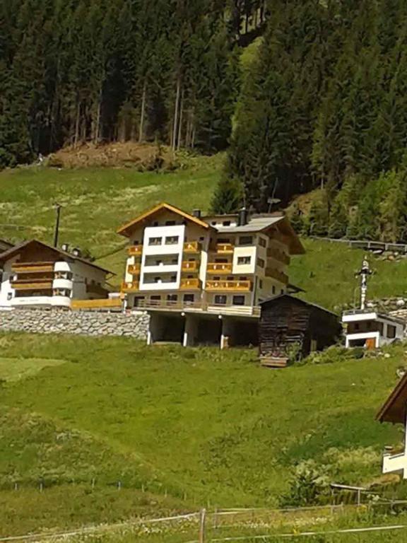 Holiday Home In Kappl Paznauntal 42411 - Sankt Anton am Arlberg