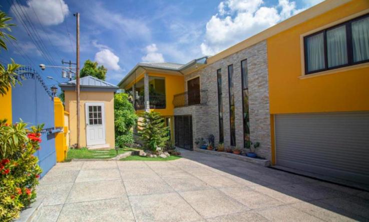 Pandora: Luxury Mansion  In Pos - Port of Spain