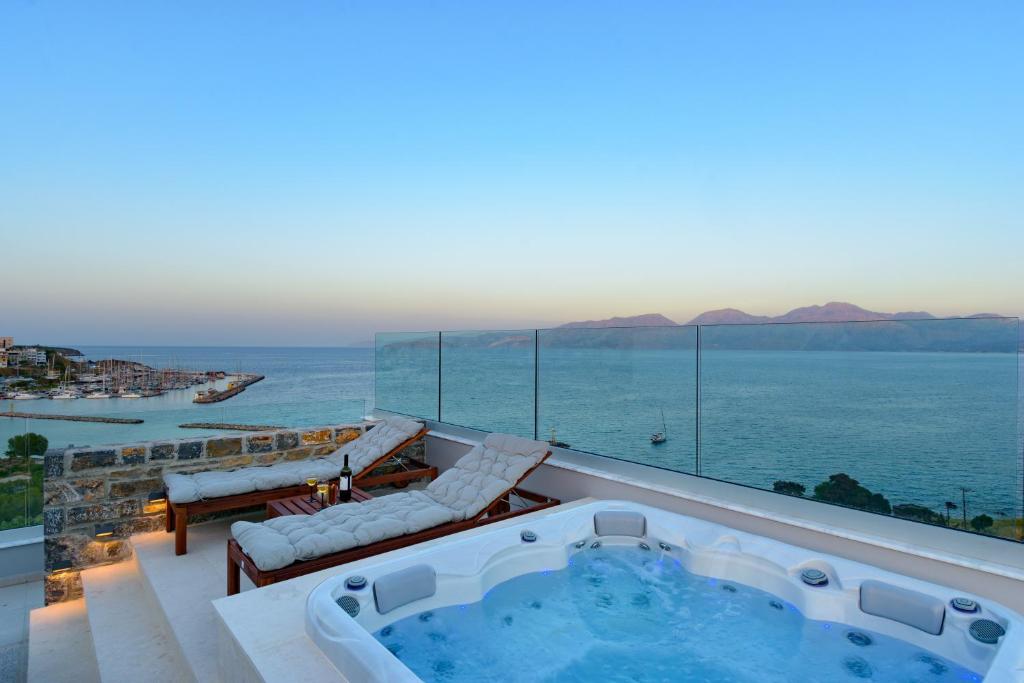 Indigo Luxury Apartment - Agios Nikolaos