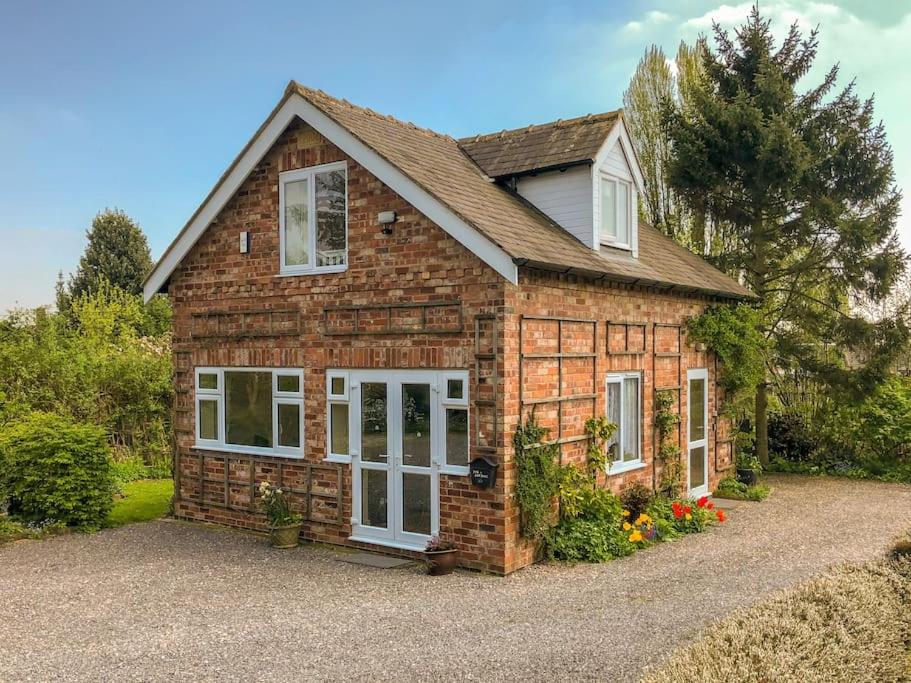 Highfield Cottage - Leicestershire