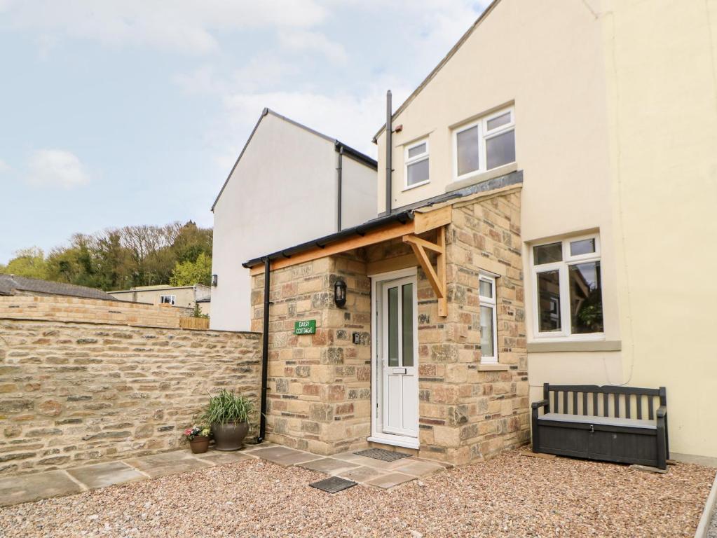 Daisy Cottage, Pet Friendly, Character Holiday Cottage In Leyburn - Reeth