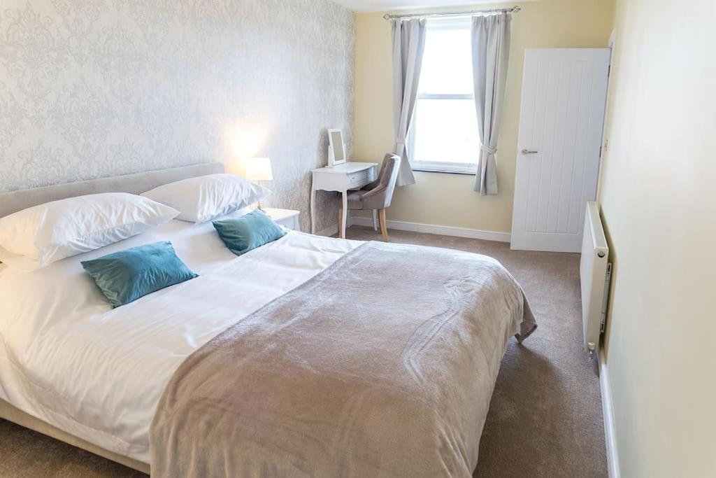 Cosy, Boutique Central Kirkby Lonsdale Apartment - Kirkby Lonsdale