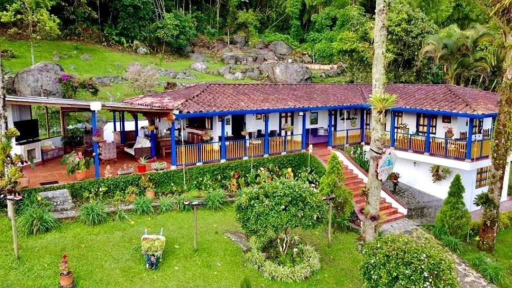 Finca Hotel Carmonia Del Bosque - Antioquia