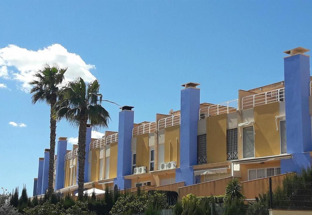 Modern 3 Bedroom Attached Beachside Villa With Fantastic Seaviews In Aguamarina - La Zenia