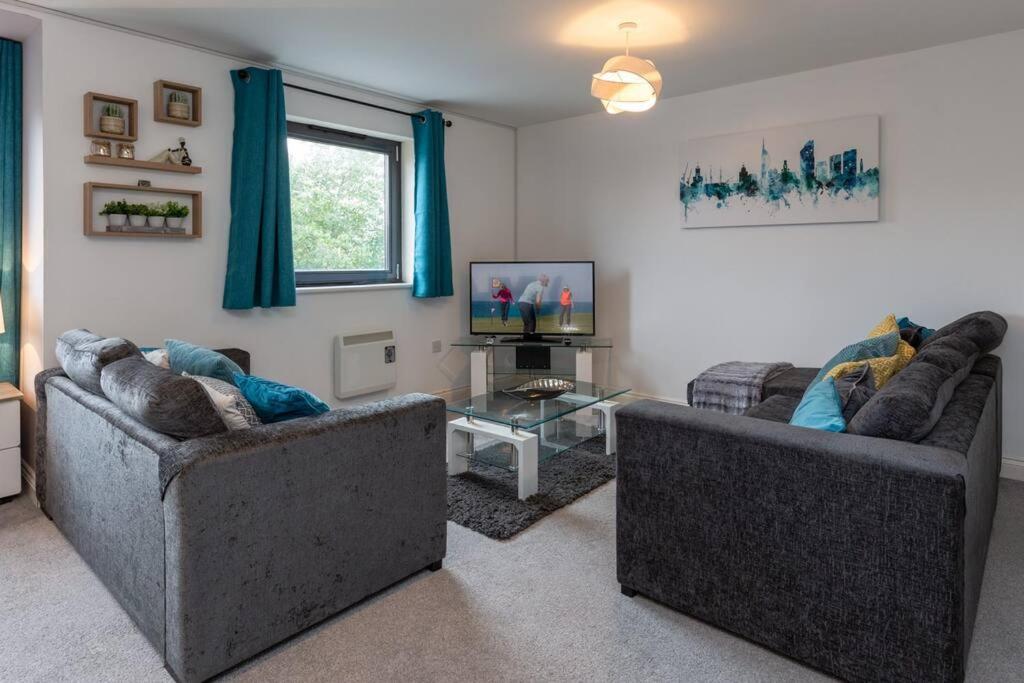 Best Price! Superb City Centre Apartment, 4 Singles Or Superkings, Smart Tv & Sofa Bed- Free Secure Parking - Southampton