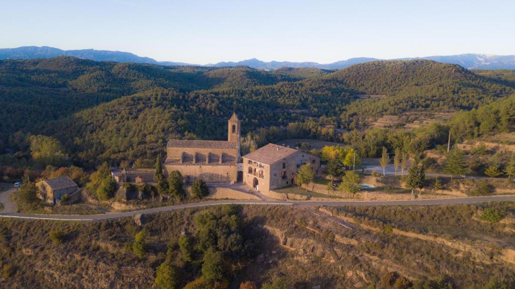 Casa Rural Sant Petrus de Madrona - Catalonia