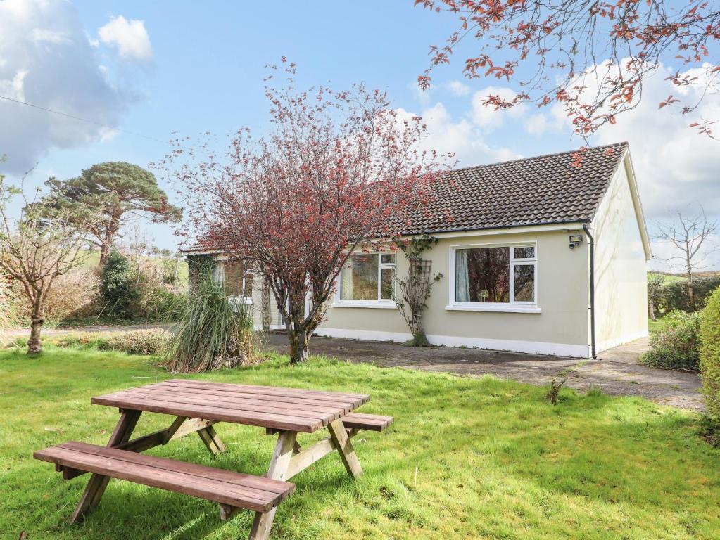 Rowantree, Family Friendly, With Open Fire In Beaufort, County Kerry - County Kerry