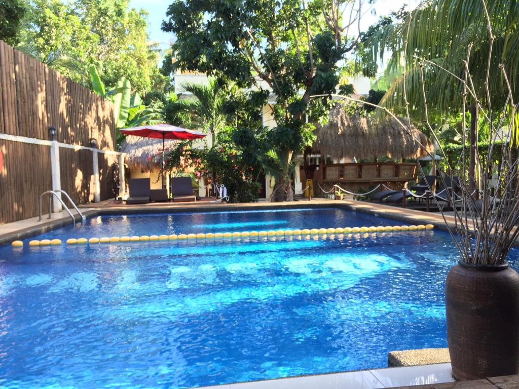 Palms Cove Resort - Panglao