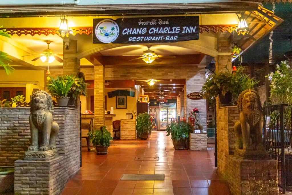 Chang Charlie Inn, Boutique - Jomtien