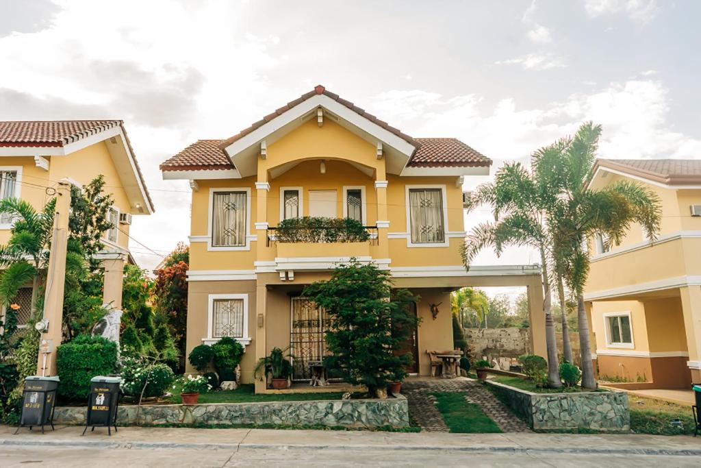 Perfect Staycation For Families, Friends, Business Travelers And Tourist - Cagayan de Oro
