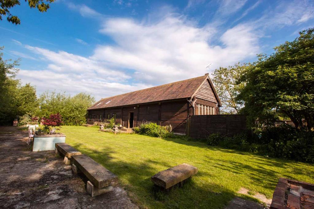 The Timber Barn South Downs West Sussex Sleeps 18 - West Sussex