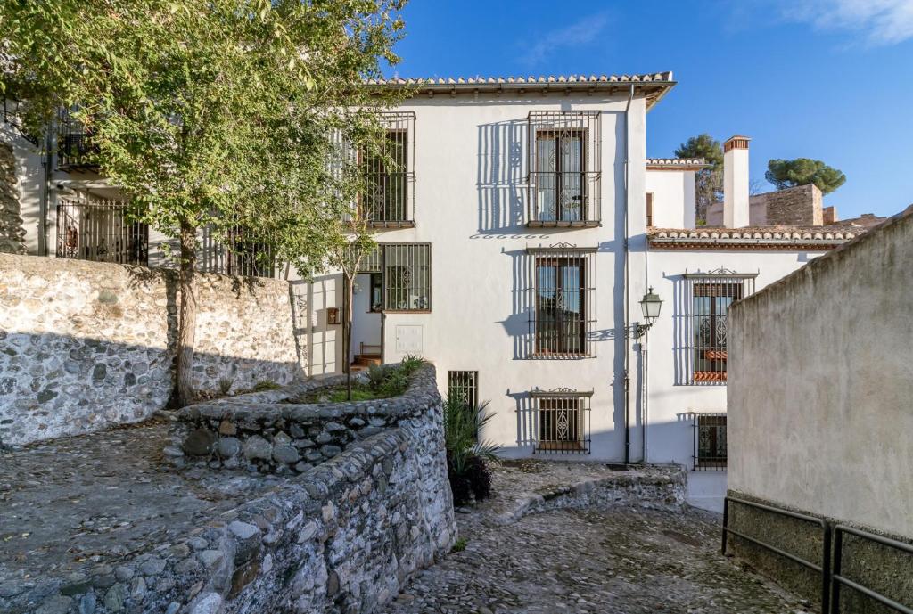 Beautiful House. Separate Entrance. Parking-wifi - Granada, Spain
