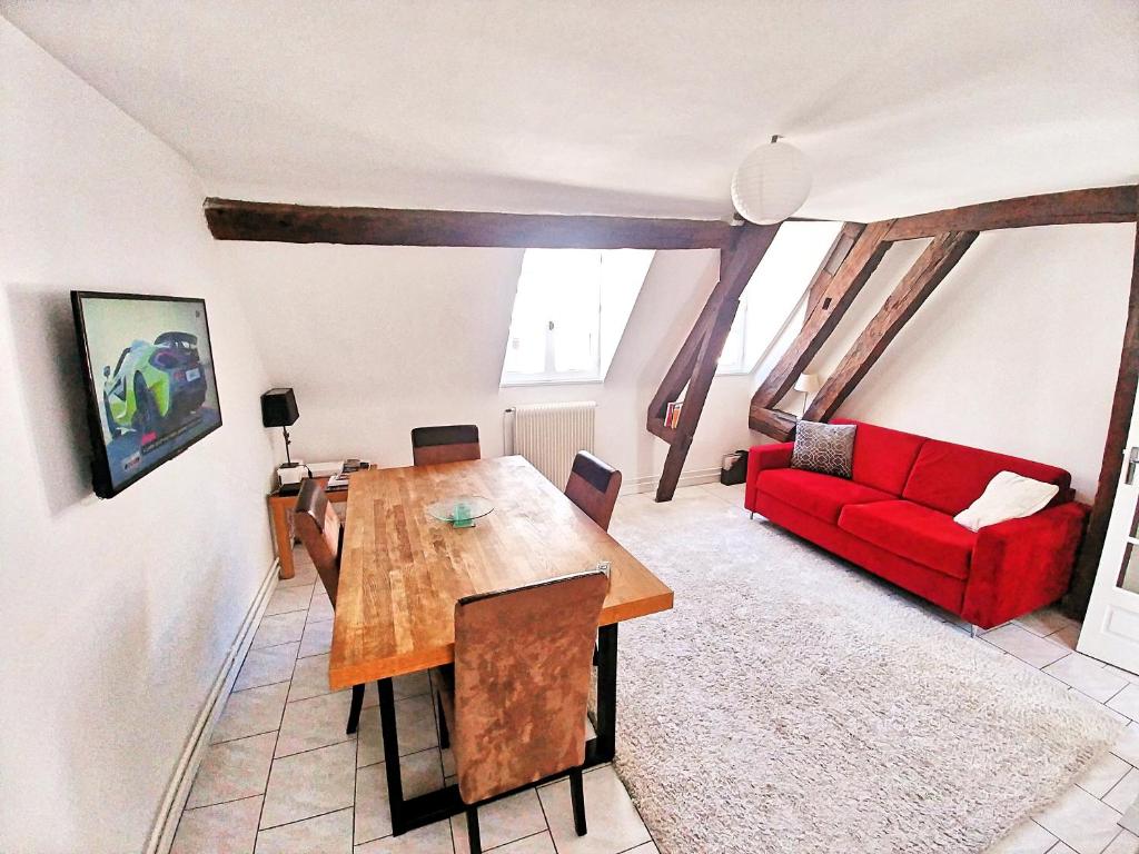 Best Of Chartres One Bedroom City Center And View On The Cathedral - Chartres