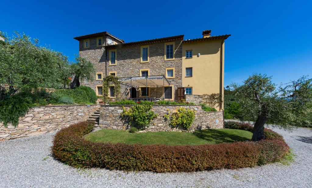Luxury 6-bed Tuscan Villa Near Lucca - Altopascio