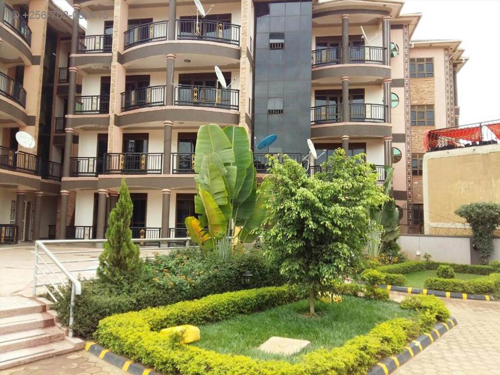 A Wonderful Apartment Wail In The Incredible City Of Kampala - Uganda