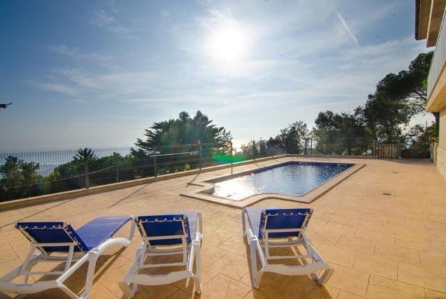 Villa Breeze, Private Pool, Sea Views Only 2 Km From The Beach - Lloret de Mar