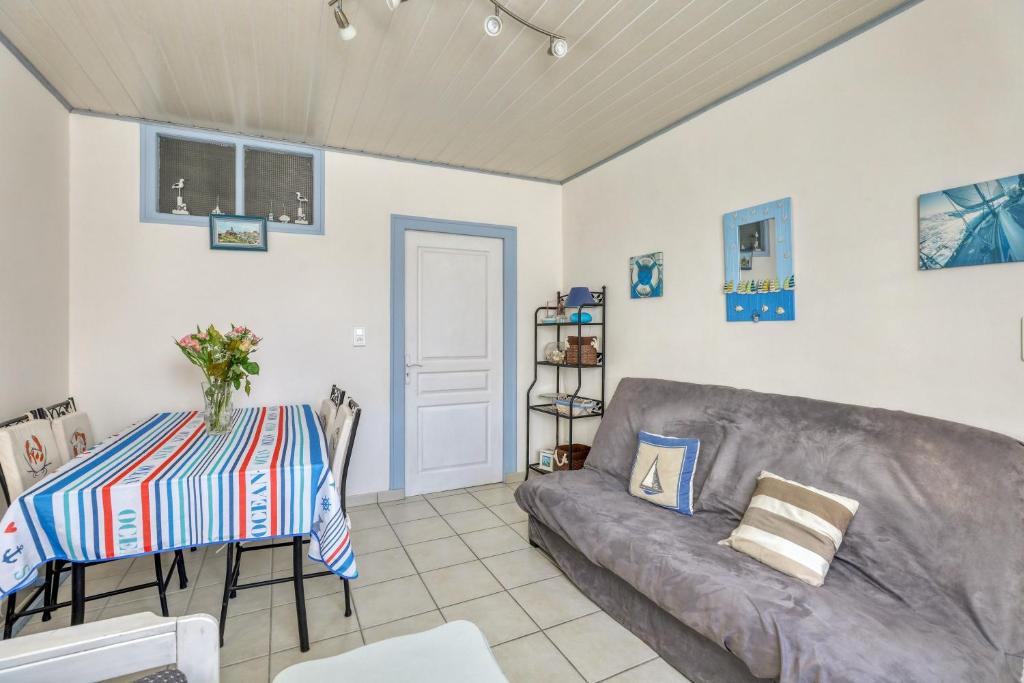 Maison De 2 Chambres A L'epine A 700 M De La Plage Avec Jardin Clos Et Wifi - Noirmoutier-en-l'Île